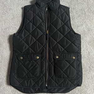 Black quilt pattern vest